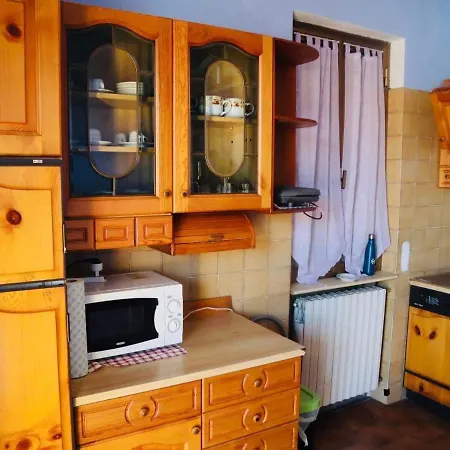 In Pre Apartment